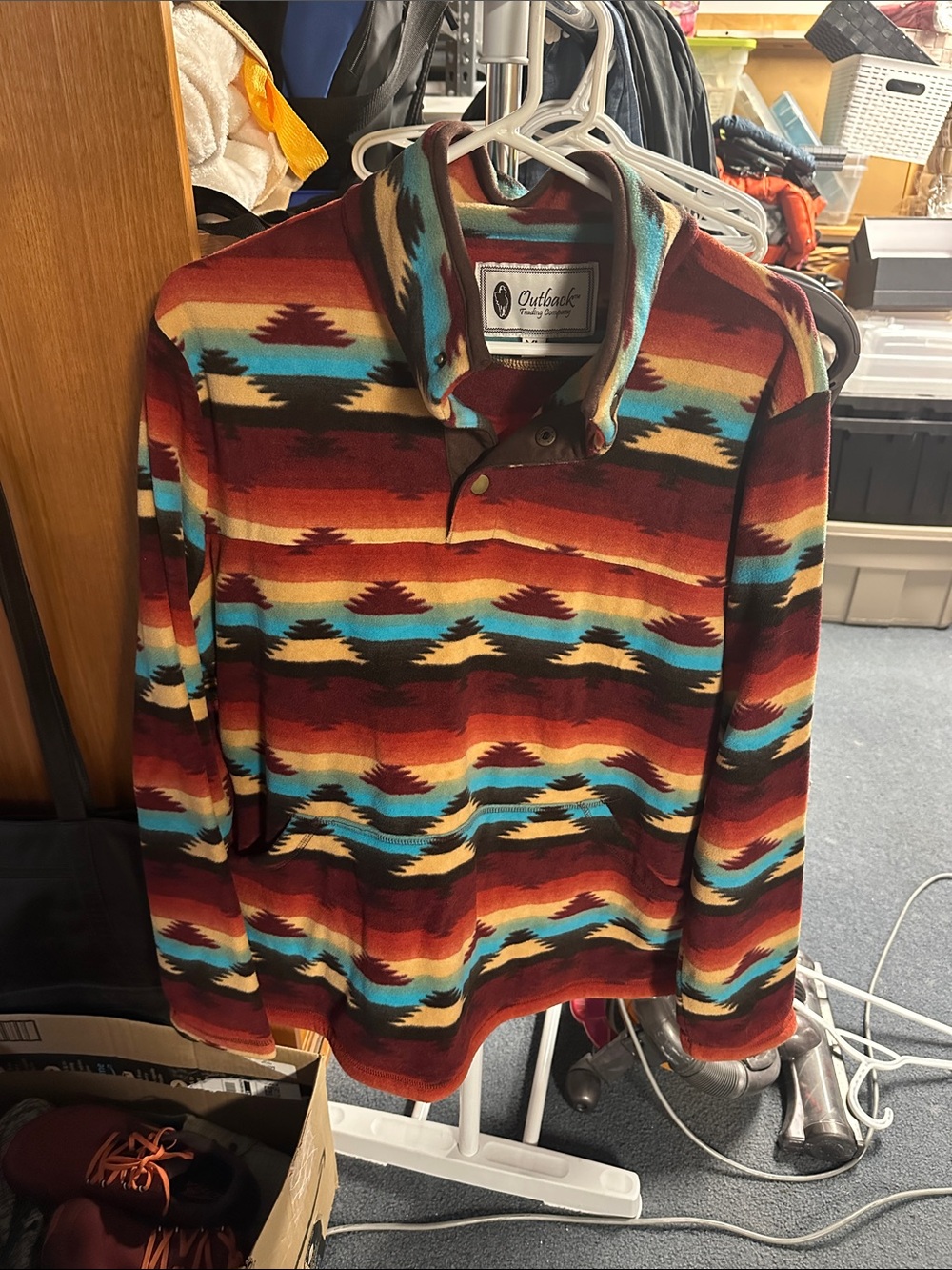 Women’s outback fleece sweater